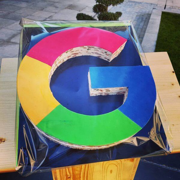 巨大的谷歌Logo牛轧糖
